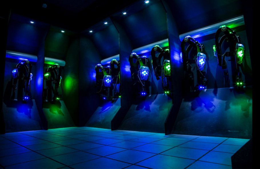 laser-tag-photo-22.width-2000.format-jpeg.jpg